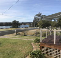 Moruya Holiday House - Redcliffe Tourism