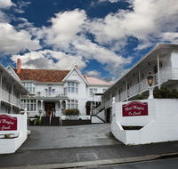 Motel Mayfair on Cavell - Redcliffe Tourism