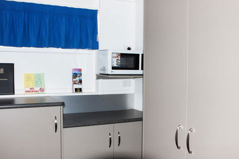 Motel Myall - Redcliffe Tourism 2