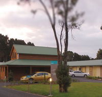 Motel Strahan - Redcliffe Tourism