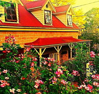 Mountain Escape - Redcliffe Tourism