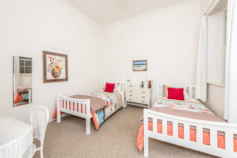 Mt Pleasant Holiday Homestead - Redcliffe Tourism 2