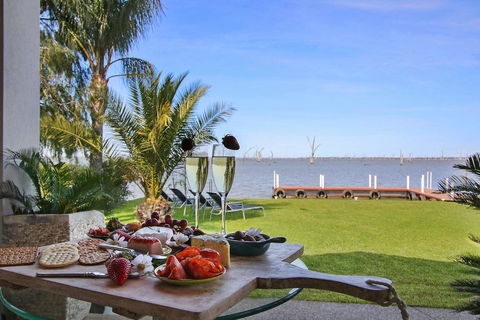 Mulwala 105 - Water Lovers Paradise - Redcliffe Tourism 0