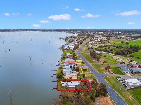 Mulwala Lakeside Waterfront - Redcliffe Tourism 2