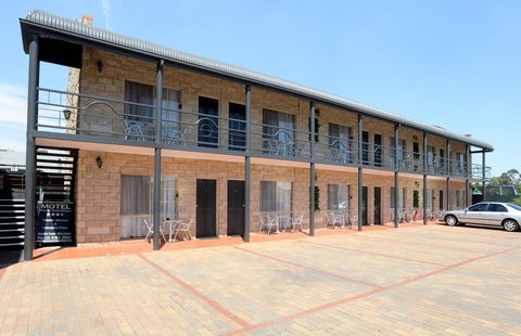Mulwala Paradise Palms Motel - Redcliffe Tourism 1