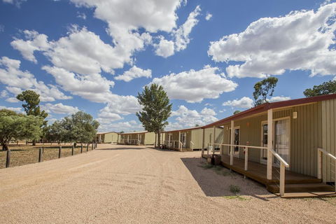 Mungo Lodge - Redcliffe Tourism 2