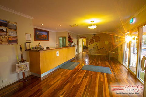 Mungo Lodge - Redcliffe Tourism 3
