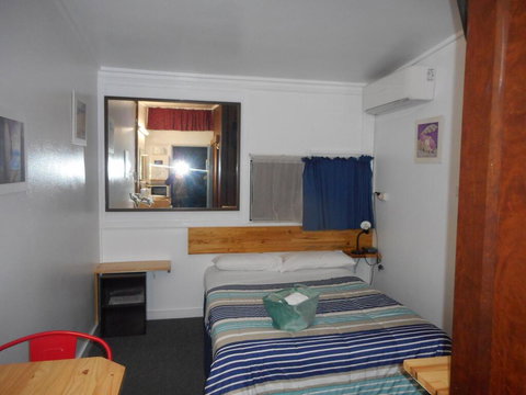 Nationwide Motel - Redcliffe Tourism 1