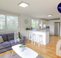 NATURE LOVERS DREAM // FIREPLACE //ACCESS TO HIKES - Redcliffe Tourism