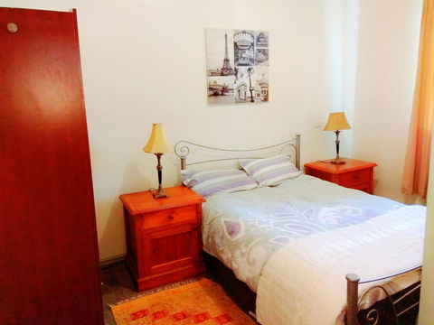 Forrest St Apartments - Redcliffe Tourism 10