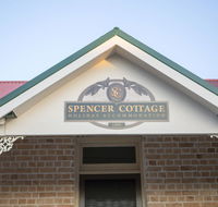 Spencer Cottage - Redcliffe Tourism