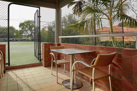 Broadwater Resort Como - Redcliffe Tourism 28