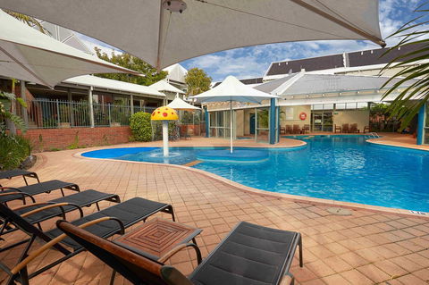 Broadwater Resort Como - Redcliffe Tourism 31
