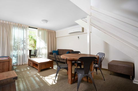 Broadwater Resort Como - Redcliffe Tourism 18
