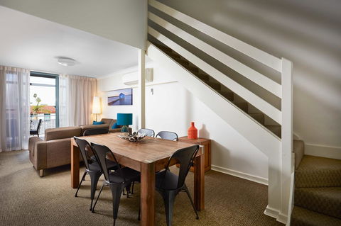 Broadwater Resort Como - Redcliffe Tourism 21