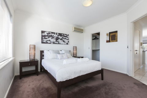 Cottesloe Beach House II - Redcliffe Tourism 16