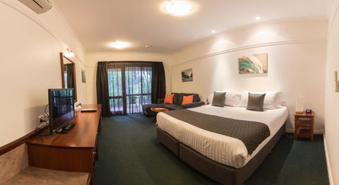 Stay Margaret River - Redcliffe Tourism 25