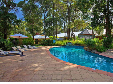Stay Margaret River - Redcliffe Tourism 15