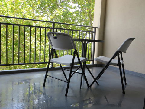 PTApartments - Redcliffe Tourism 9