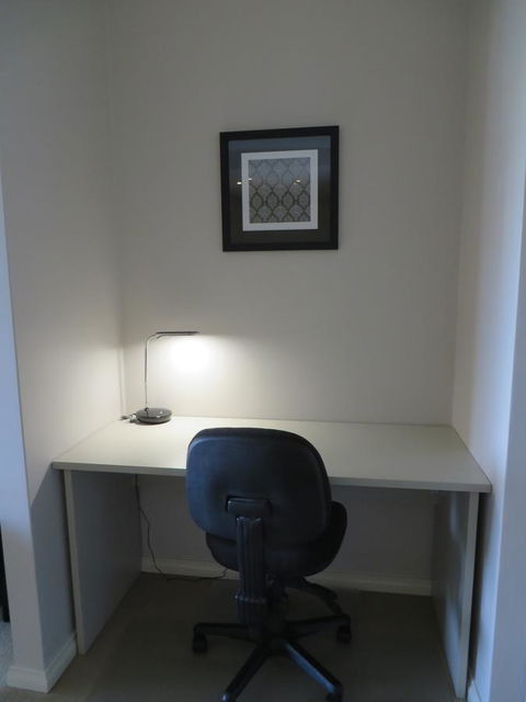 PTApartments - Redcliffe Tourism 11