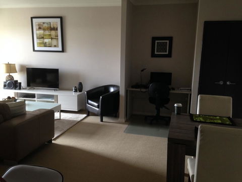 PTApartments - Redcliffe Tourism 16