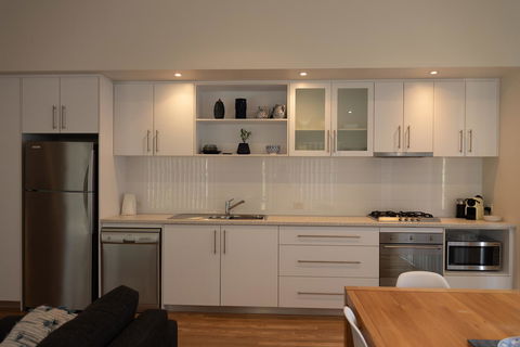 Cape Villas Dunsborough Unit 2 - Redcliffe Tourism 4