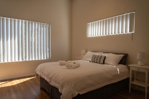 Cape Villas Dunsborough Unit 2 - Redcliffe Tourism 8