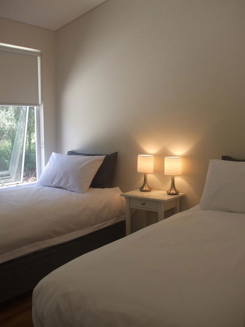 Cape Villas Dunsborough Unit 2 - Redcliffe Tourism 13