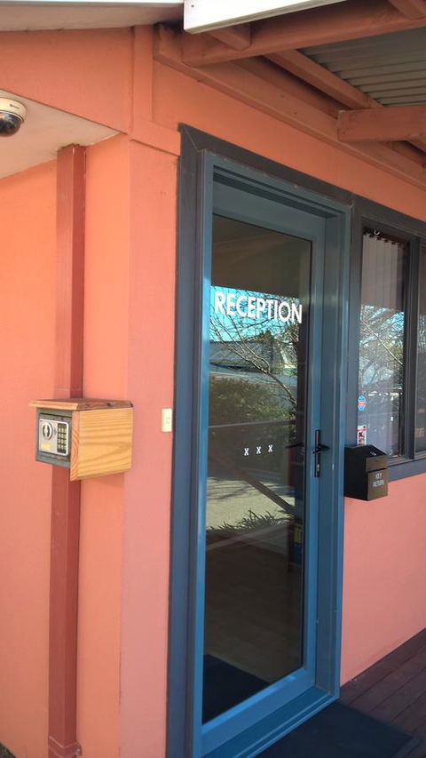 Albany Apartments - Redcliffe Tourism 16