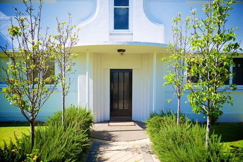 Cottesloe Bel-Air Apartment - Redcliffe Tourism 5
