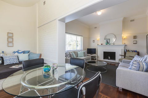 Cottesloe Bel-Air Apartment - Redcliffe Tourism 1