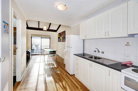 Seashore Memories - Sleeps 3 - Redcliffe Tourism 10