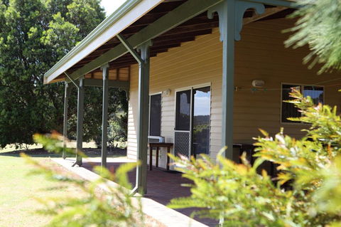 Riverside Retreat Chalets, Walpole - Redcliffe Tourism 5