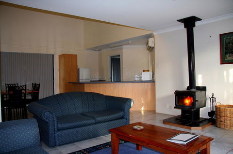 Bayside Villas - Redcliffe Tourism 32
