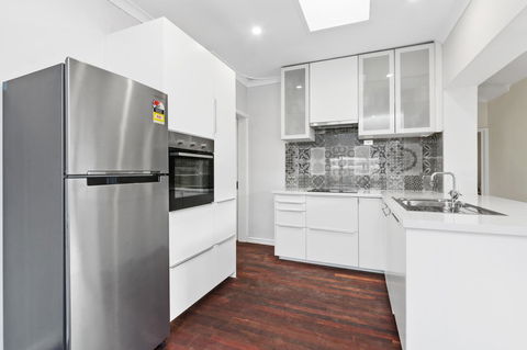 Inglewood Comfort - Redcliffe Tourism 17