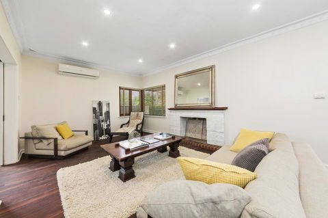 Inglewood Comfort - Redcliffe Tourism 13