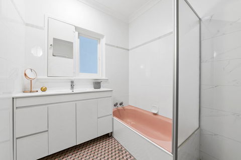 Inglewood Comfort - Redcliffe Tourism 11