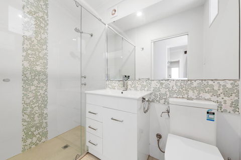 Inglewood Comfort - Redcliffe Tourism 12