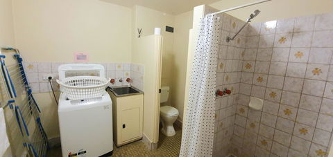 West Beach Lagoon 208 â€“ Great Value! - Redcliffe Tourism 15