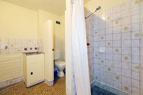 West Beach Lagoon 208 â€“ Great Value! - Redcliffe Tourism 14