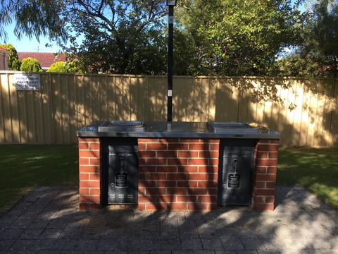 Geographe Bay Apartment - Redcliffe Tourism 13