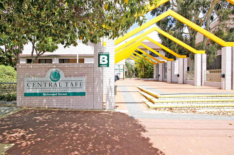 Leederville Townhouse - Redcliffe Tourism 18