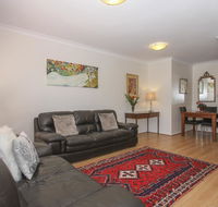 Leederville Townhouse - Redcliffe Tourism