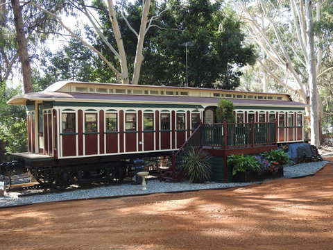 Quiet Escapes Cottages - Redcliffe Tourism 1