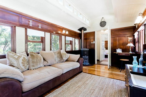 Quiet Escapes Cottages - Redcliffe Tourism 18