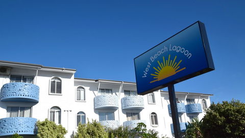 West Beach Lagoon 204 â€“ Ground Floor - Redcliffe Tourism 12