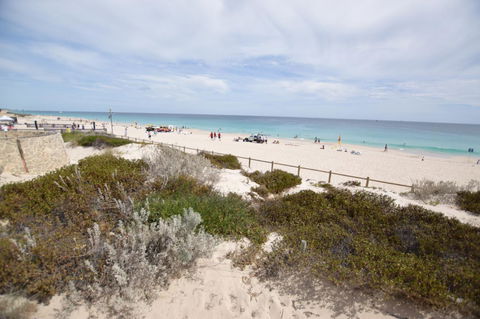 West Beach Lagoon 204 â€“ Ground Floor - Redcliffe Tourism 28