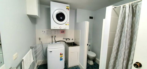 West Beach Lagoon 204 â€“ Ground Floor - Redcliffe Tourism 2