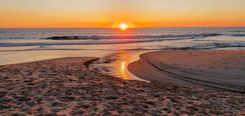 West Beach Lagoon 204 â€“ Ground Floor - Redcliffe Tourism 38