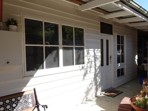 The Blacksmiths Cottage - Redcliffe Tourism 22